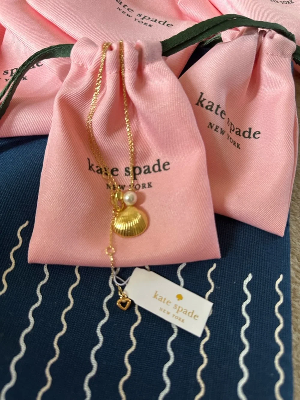 Kate Spade Gold-Tone Reef Treasure Imitation Pearl & Shell Mini Pendant Necklace
